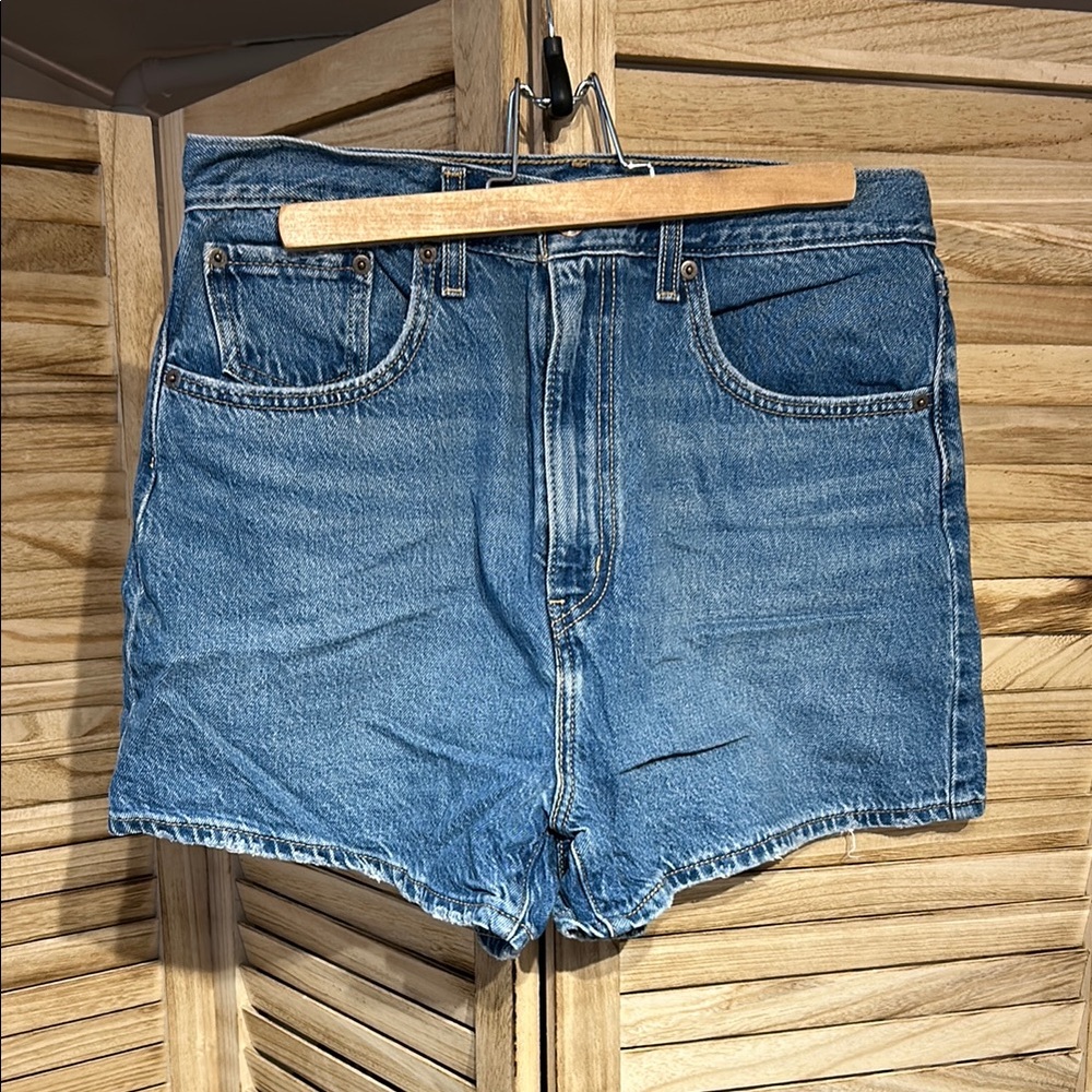 Levi's Blue Jean Shorts High-Waisted Vintage Style
